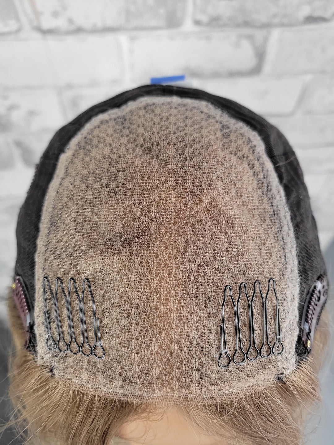 18" Closed Lace Topper - Hay Bale Beige (8x8)