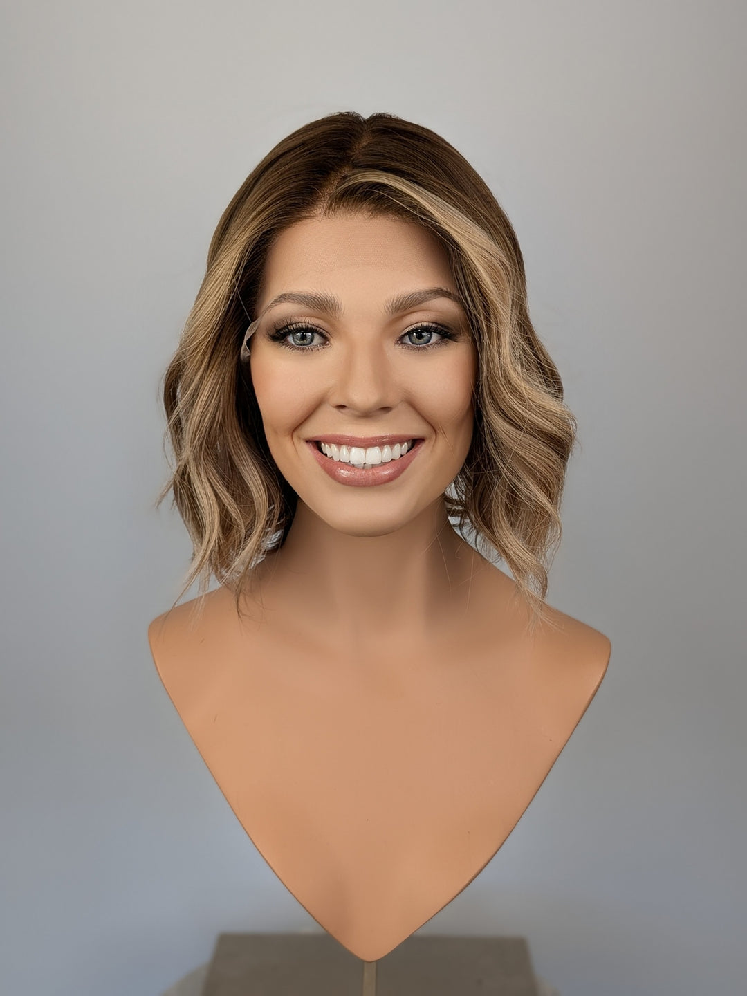 12" Lux Lace Wig - Cedar Blonde (M)