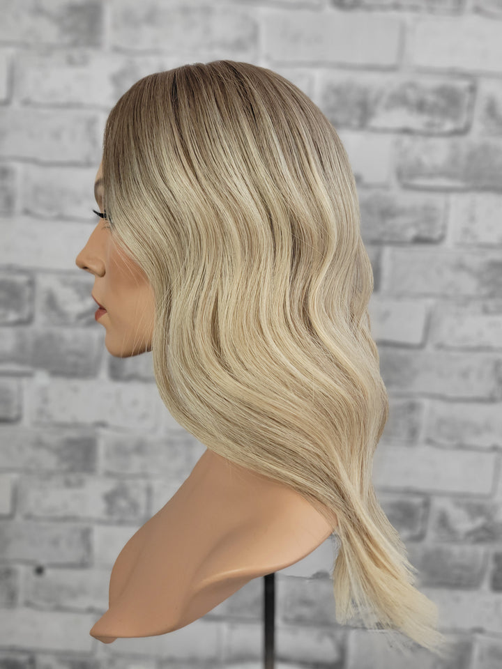 18" Closed Lace Topper - Hay Bale Beige (8x8)