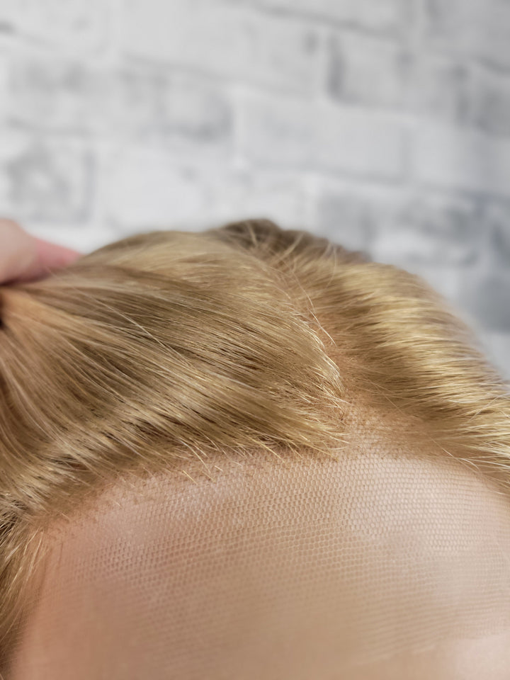 22" Lace Pony Wig - Icy Beige (S)