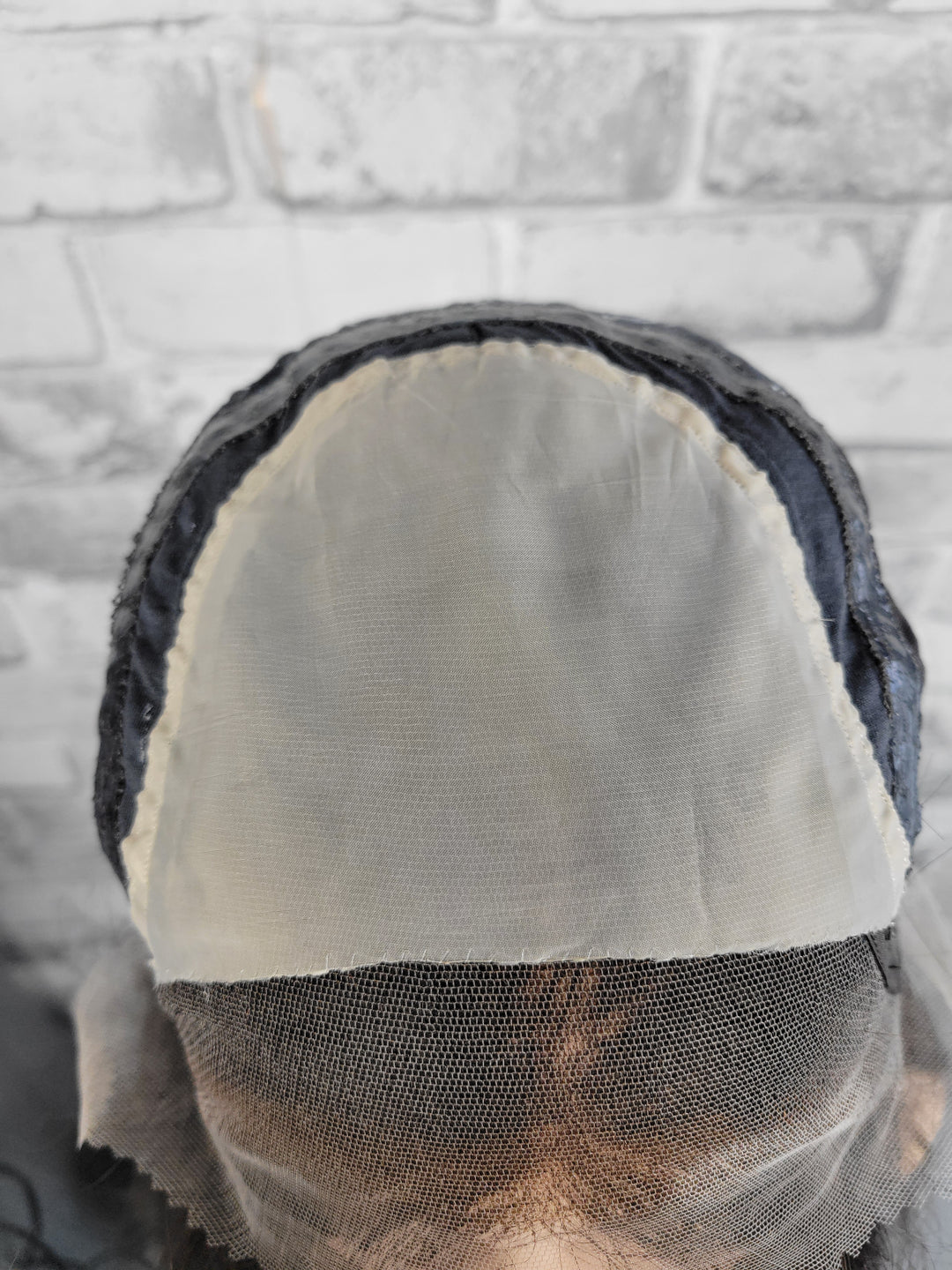 16" Lux Lace Wig - Darkest Brown (M)