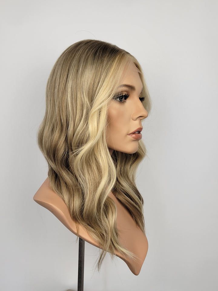 18" Lux Lace Wig - Golden Oak (M)