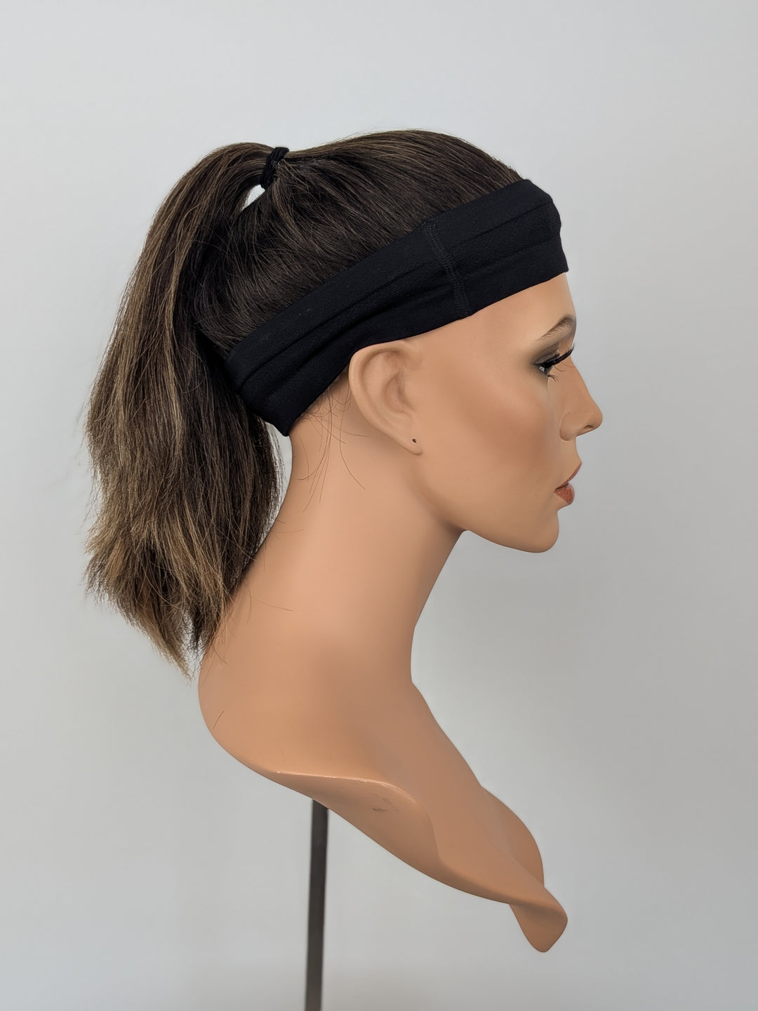 20" NEW Sport Pony Wig - Iced Truffle (L)
