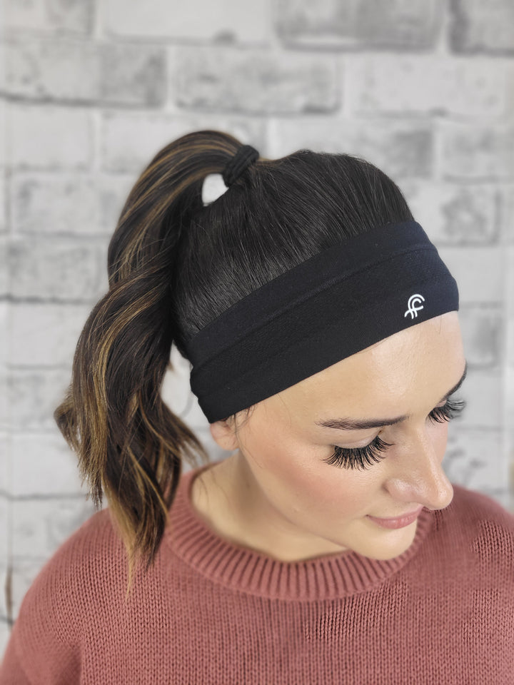 20" NEW Sport Pony Wig - Night Sky (M)