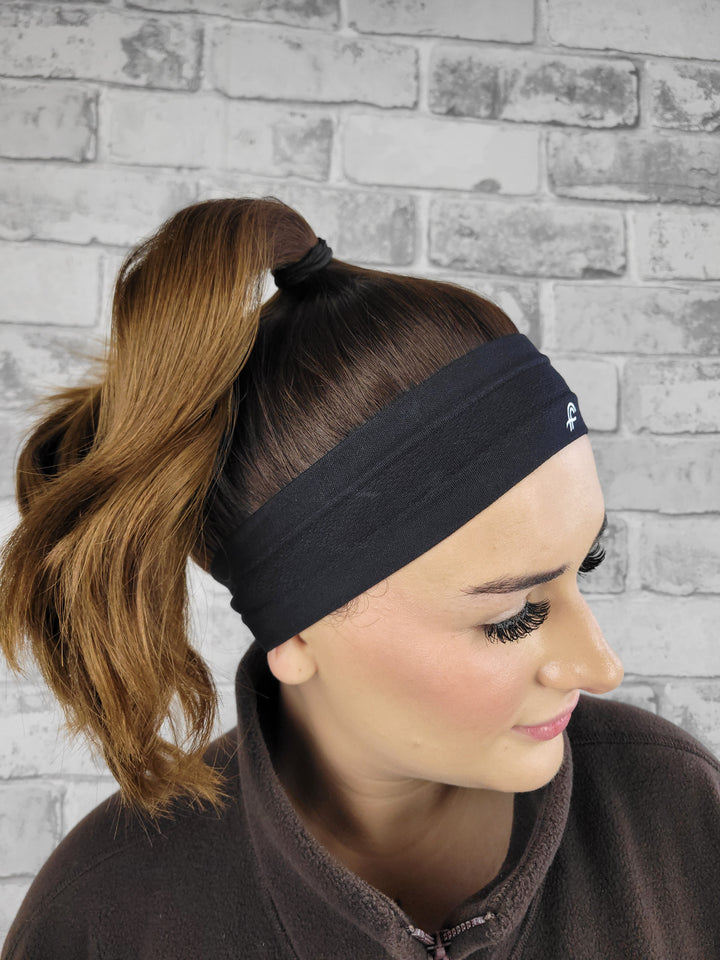 20" NEW Sport Pony Wig - Chocolate Ombre (S)