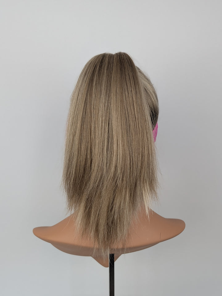 20" NEW Sport Pony Wig - Golden Oak (S)
