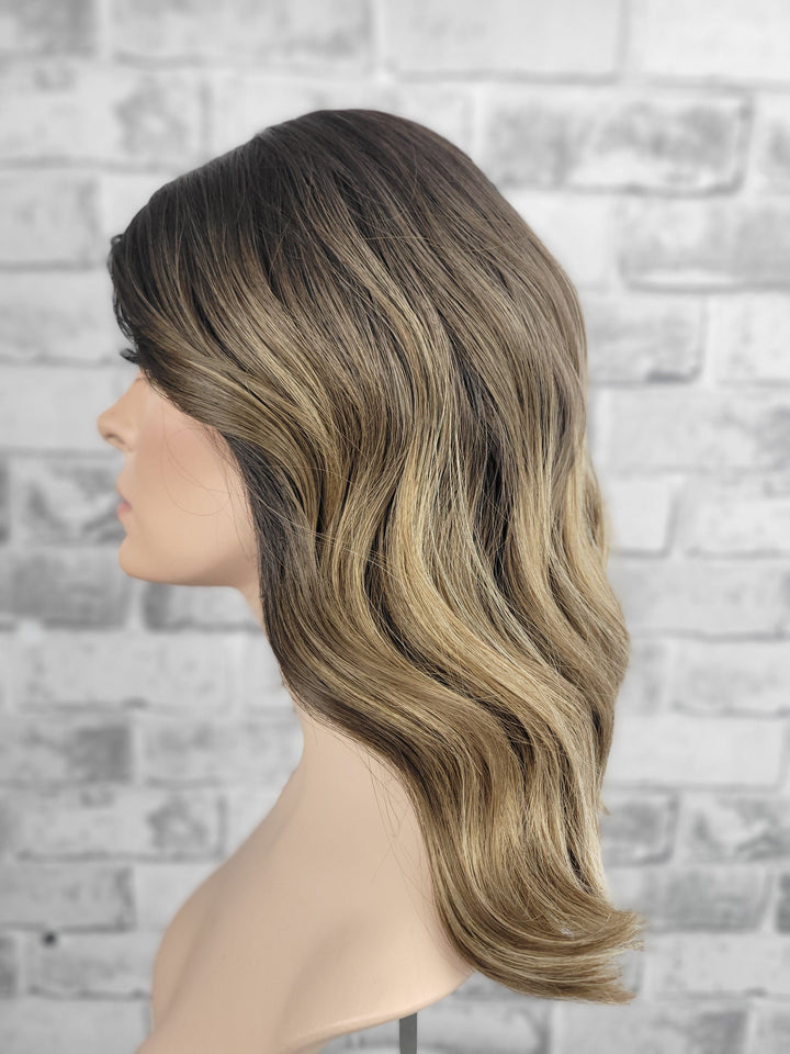 15" Lux Lace Wig - Driftwood Bronde (S)