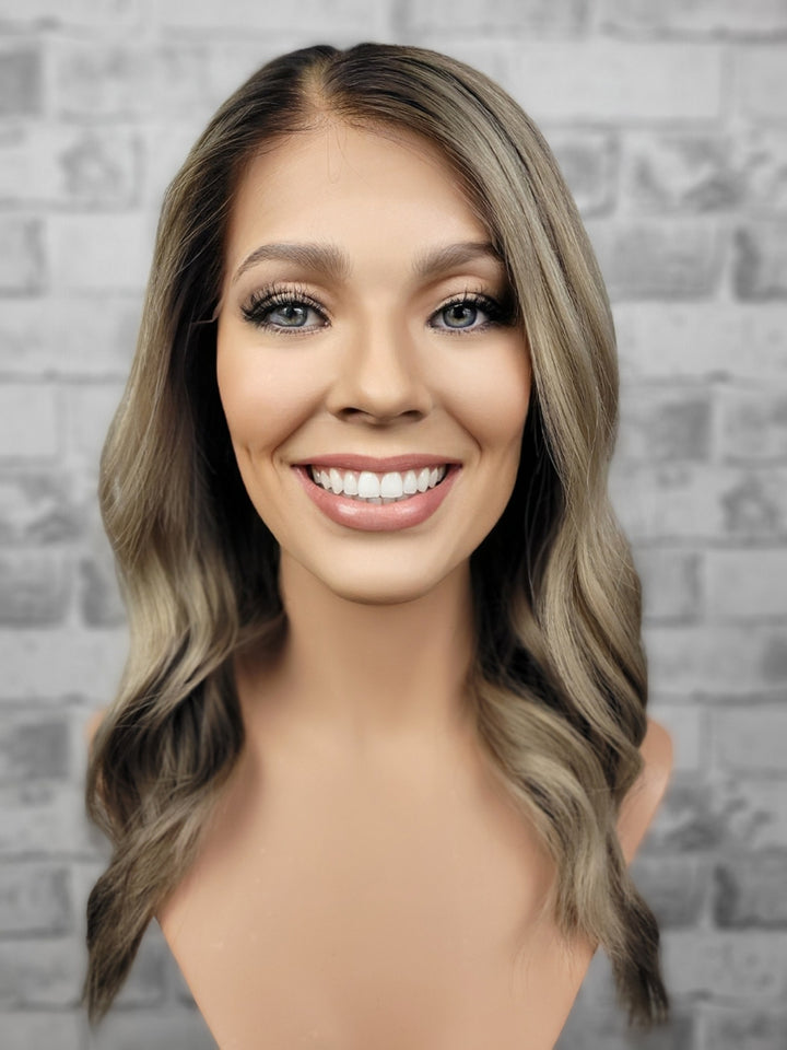 18" Lux Lace Wig - Cashmere Blonde (XS)