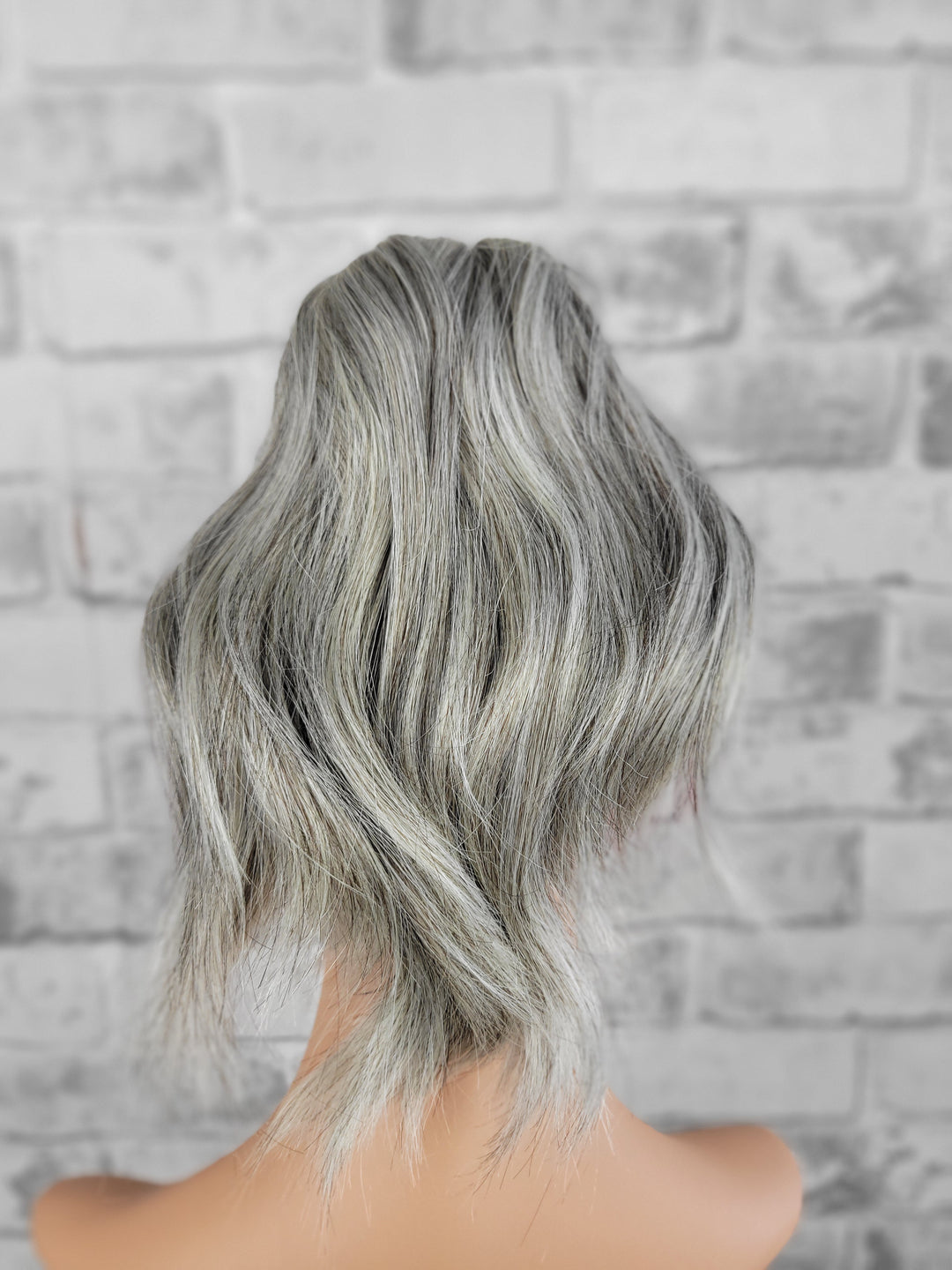 20" NEW Sport Pony Wig - Salt 'N' Pepper (S)