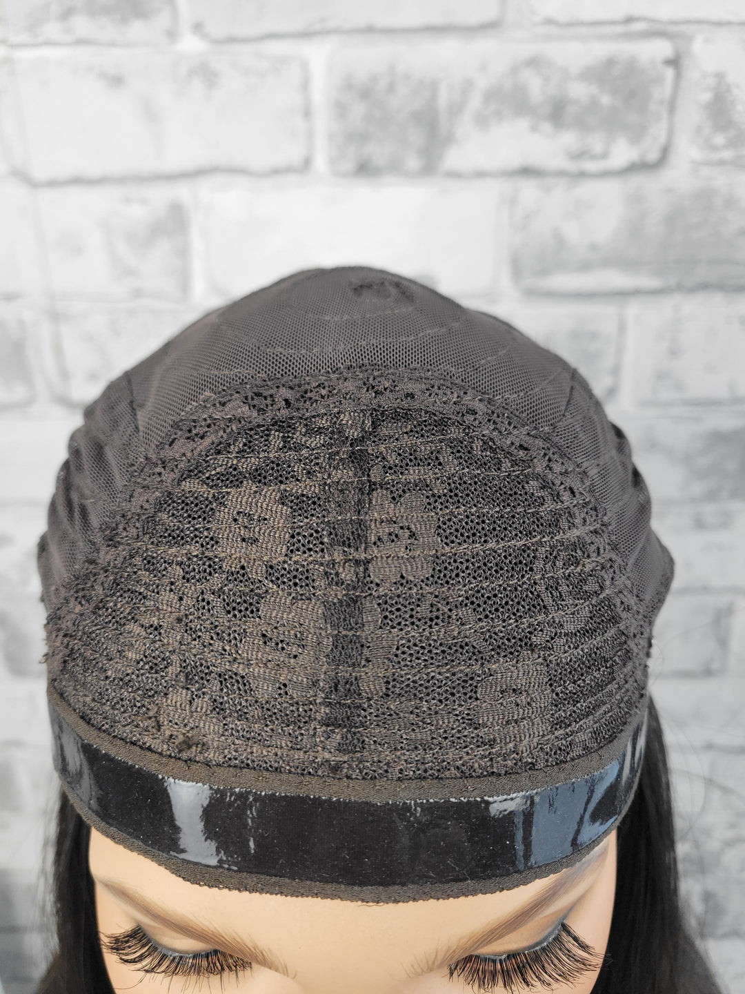 22" Sport Pony Wig - Darkest Brown (S)