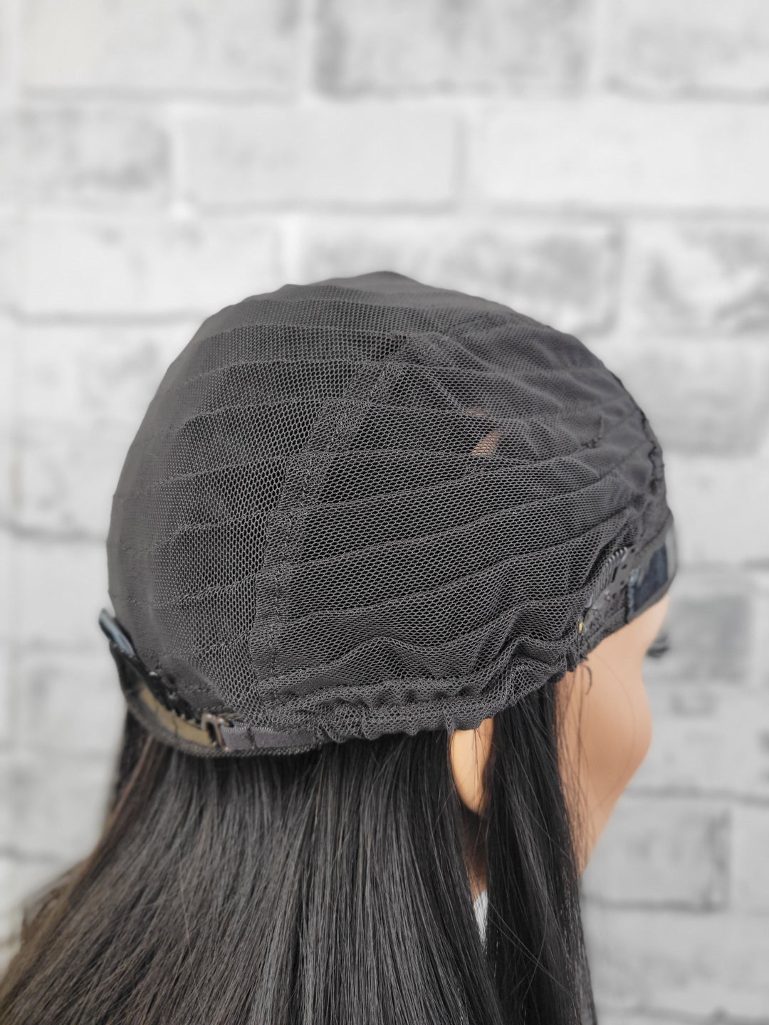 22" Sport Pony Wig - Darkest Brown (L)