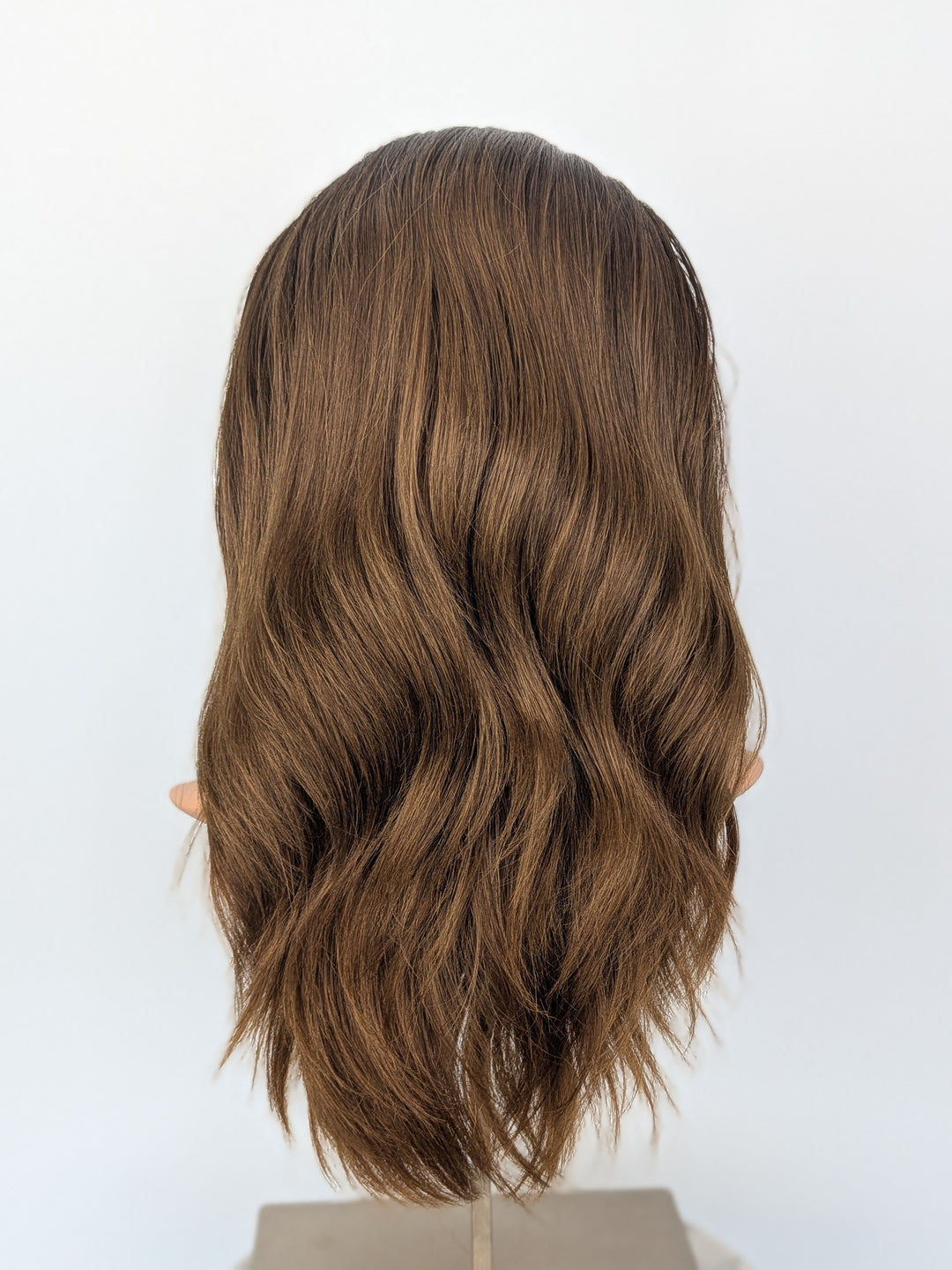 20" NEW Sport Pony Wig - Chocolate Ombre (L)