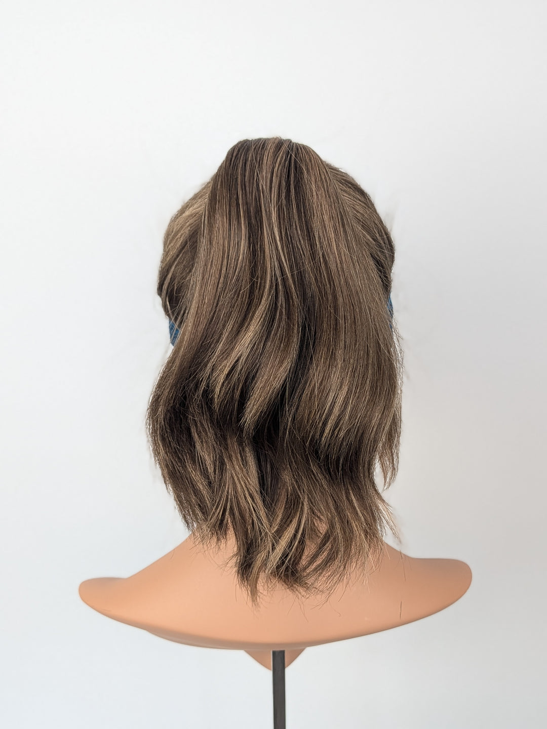 20" NEW Sport Pony Wig - Latte (L)