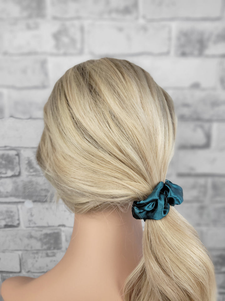 22" Lace Pony Wig - Icy Beige (S)