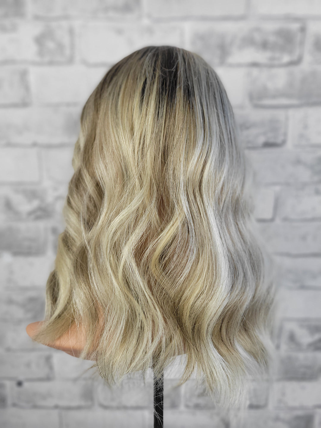 15" Redefined Silk Topper - Soft Cream Blonde (8x8)