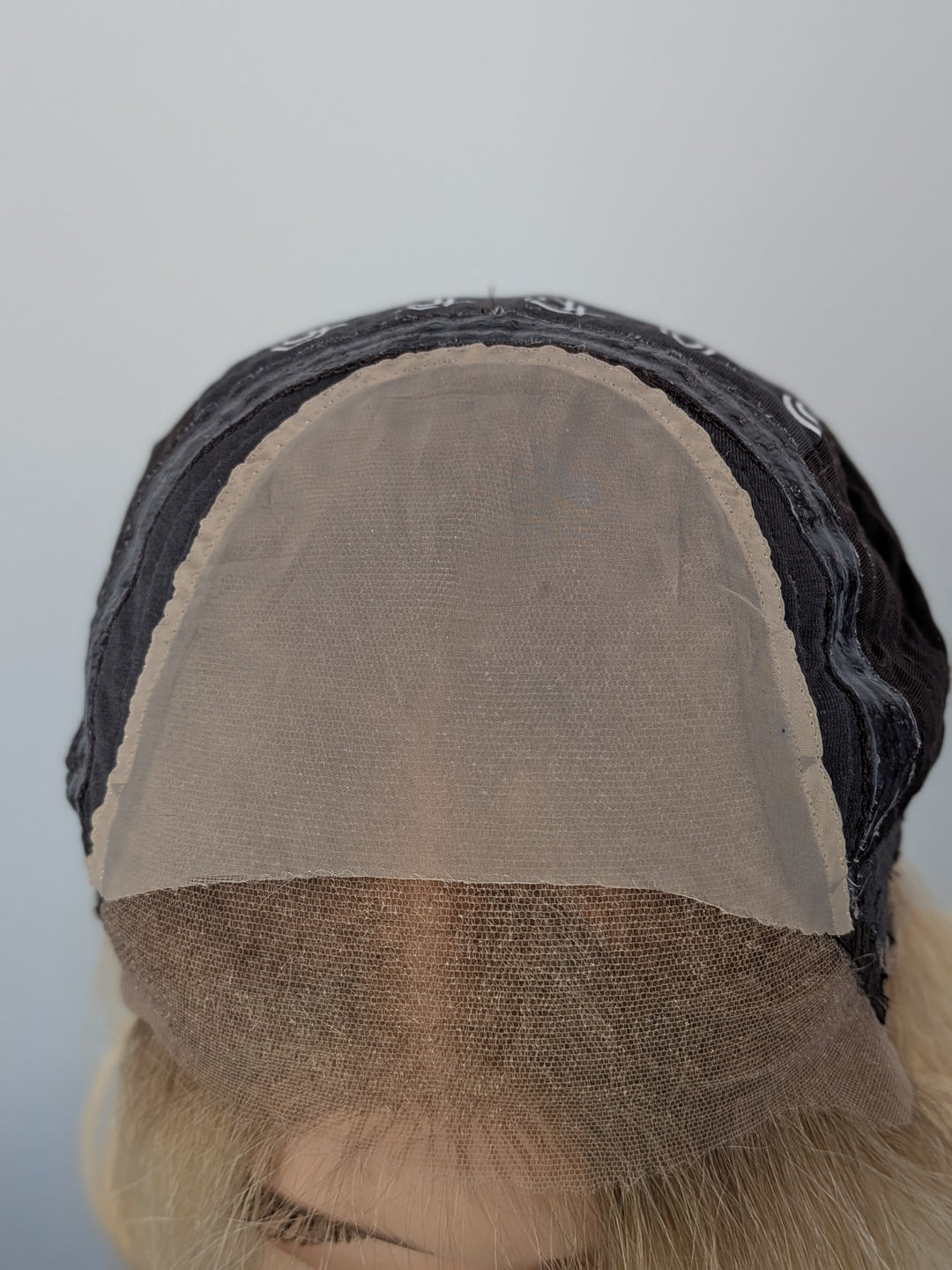 15" Lux Lace Wig - Blonde (S) - SAMPLE SALE