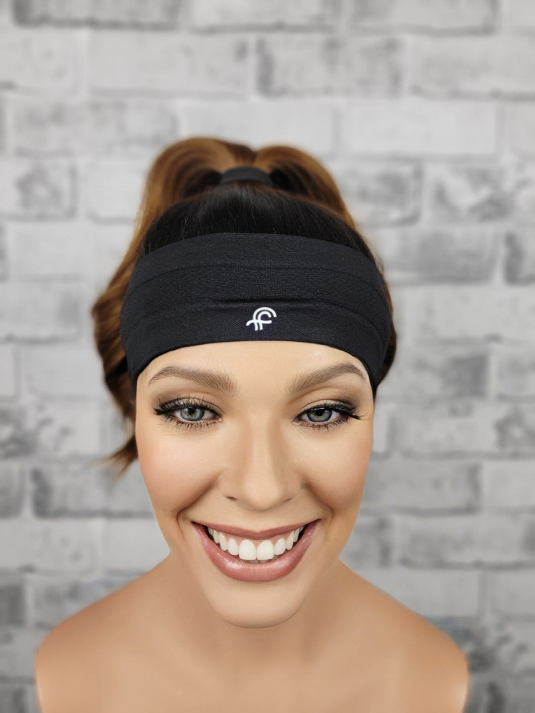 20" NEW Sport Pony Wig - Copper Melt (M)