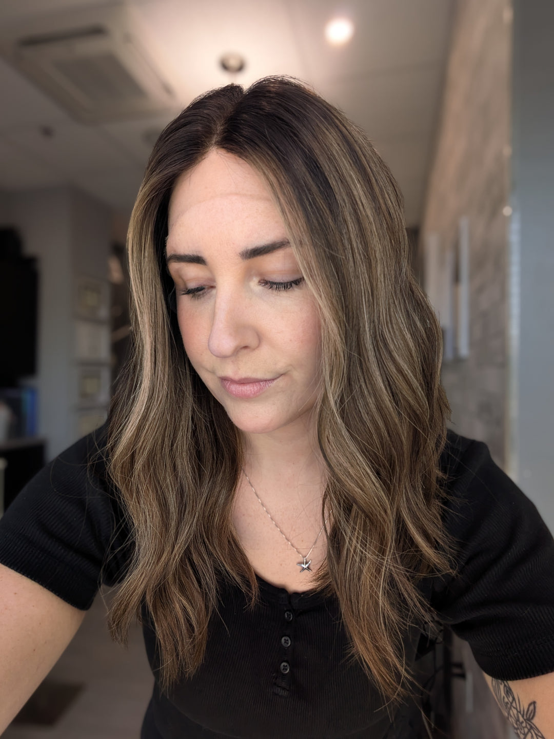 18" Lux Lace Wig - Dark Latte (M)