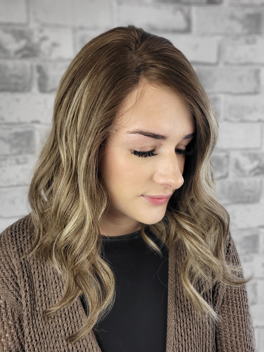 15" Lux Lace Wig - Dawnlight Bronde (M)