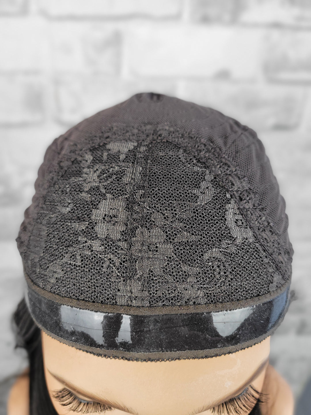 20" NEW Sport Pony Wig - Darkest Brown (M)