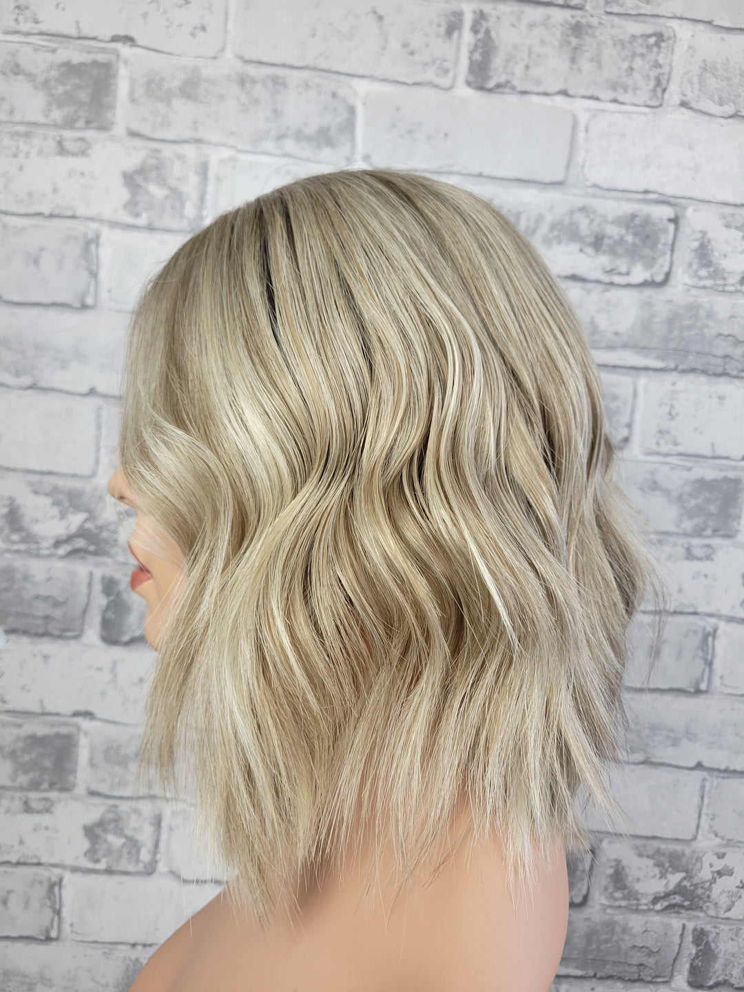 12" Lux Lace Wig - Golden Oak (S)