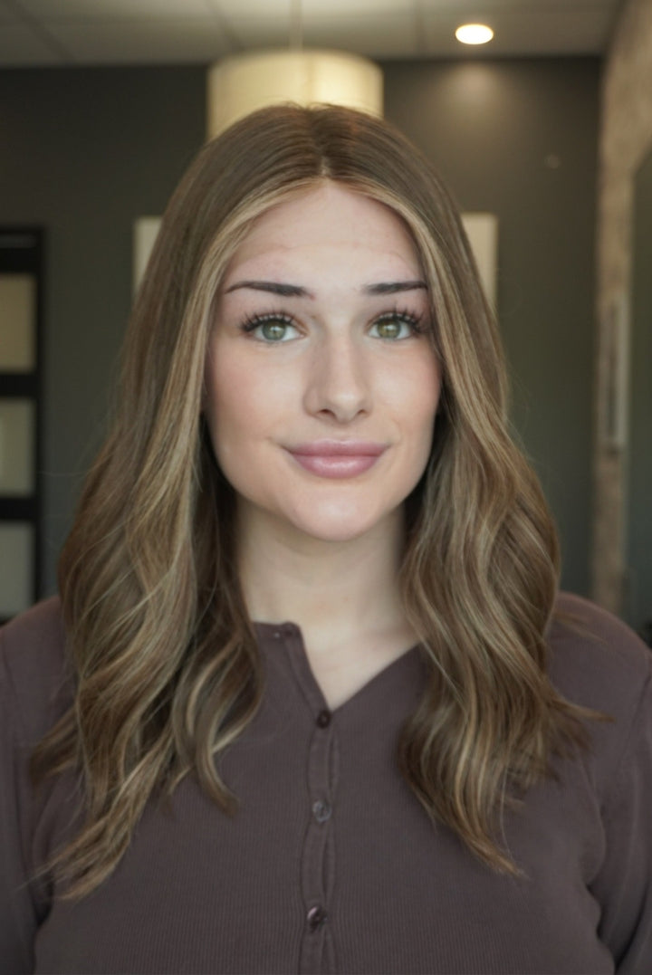 18" Lux Lace Wig - Latte (M)