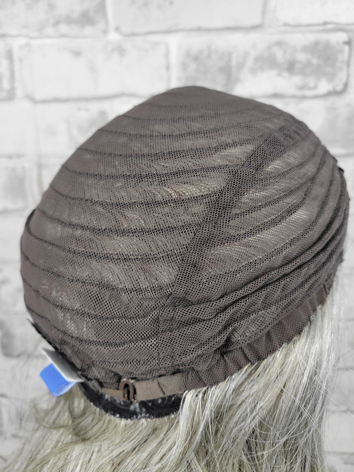 20" NEW Sport Pony Wig - Salt 'N' Pepper (M)