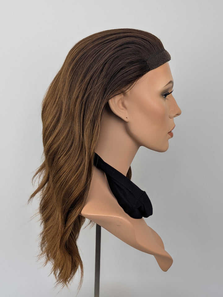 20" NEW Sport Pony Wig - Chocolate Ombre (L)