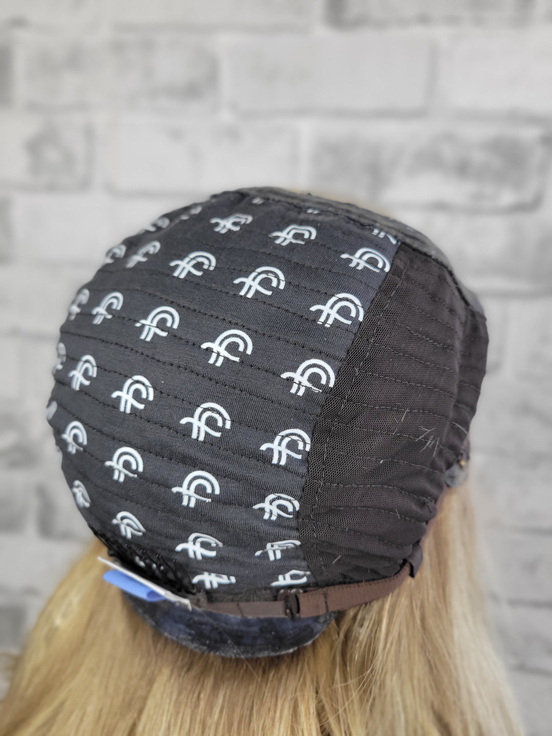 15" Lux Lace Wig - Golden Oak (S)