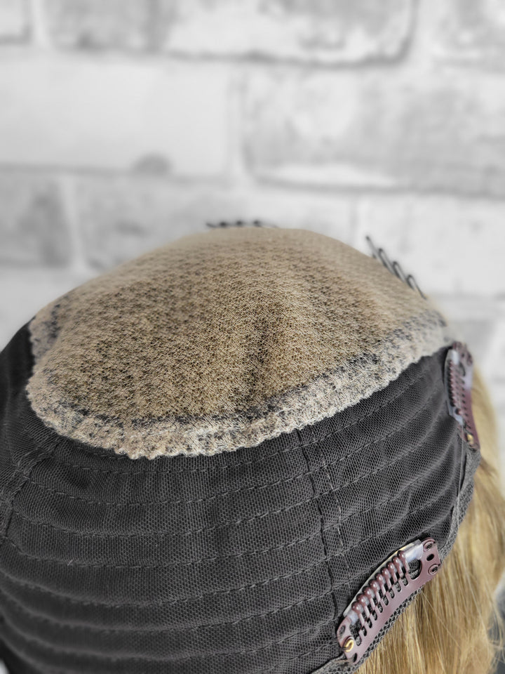 16" Closed Lace Topper - Warm Moscato (8x8)