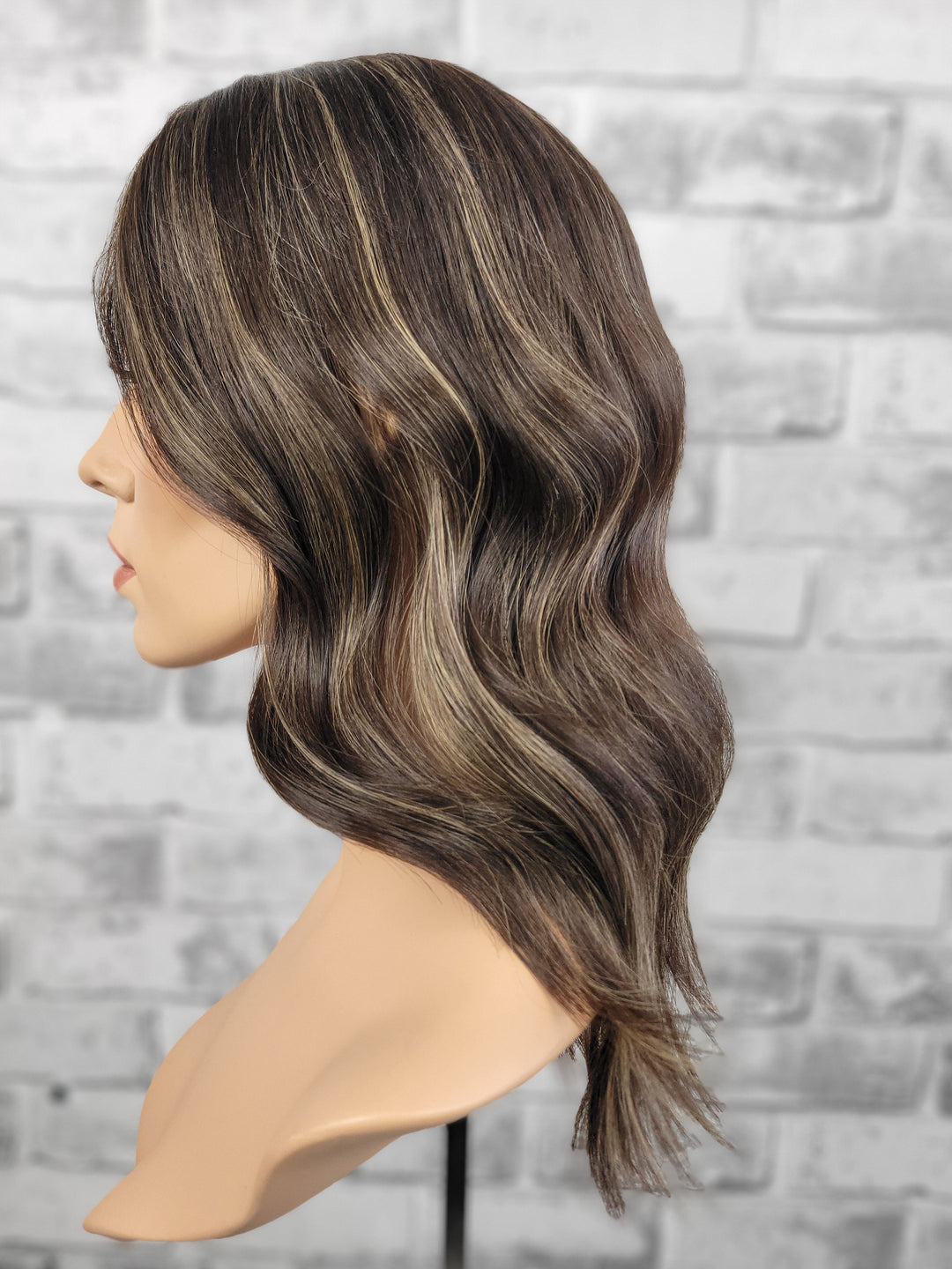 16" Closed Lace Topper - Goldstone (8x8)