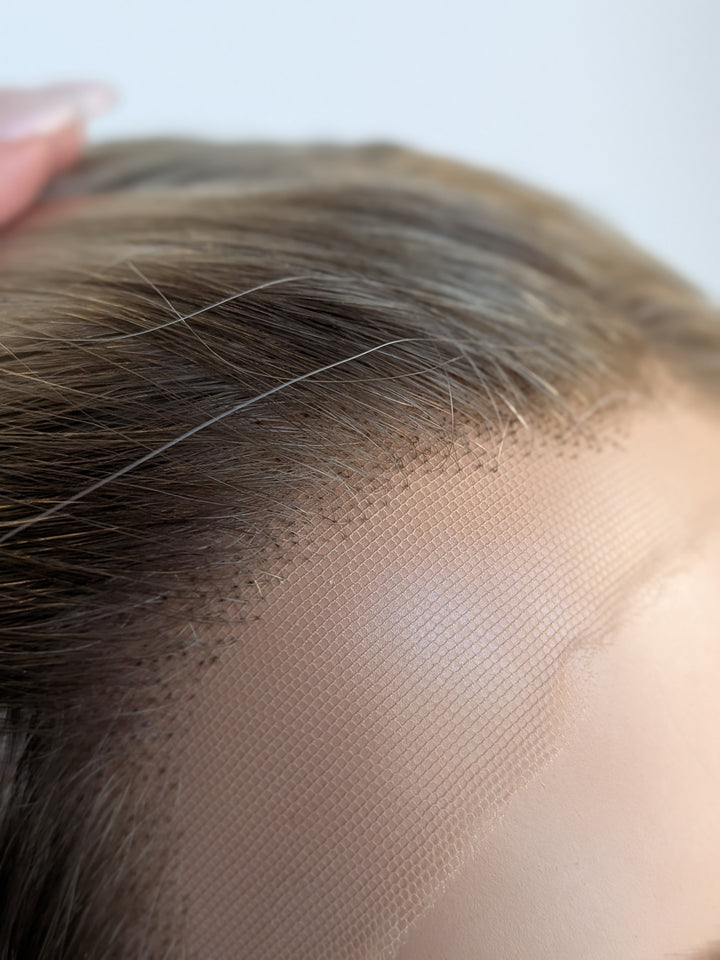 16" Lux Lace Wig - Arctic Pearl (XS)