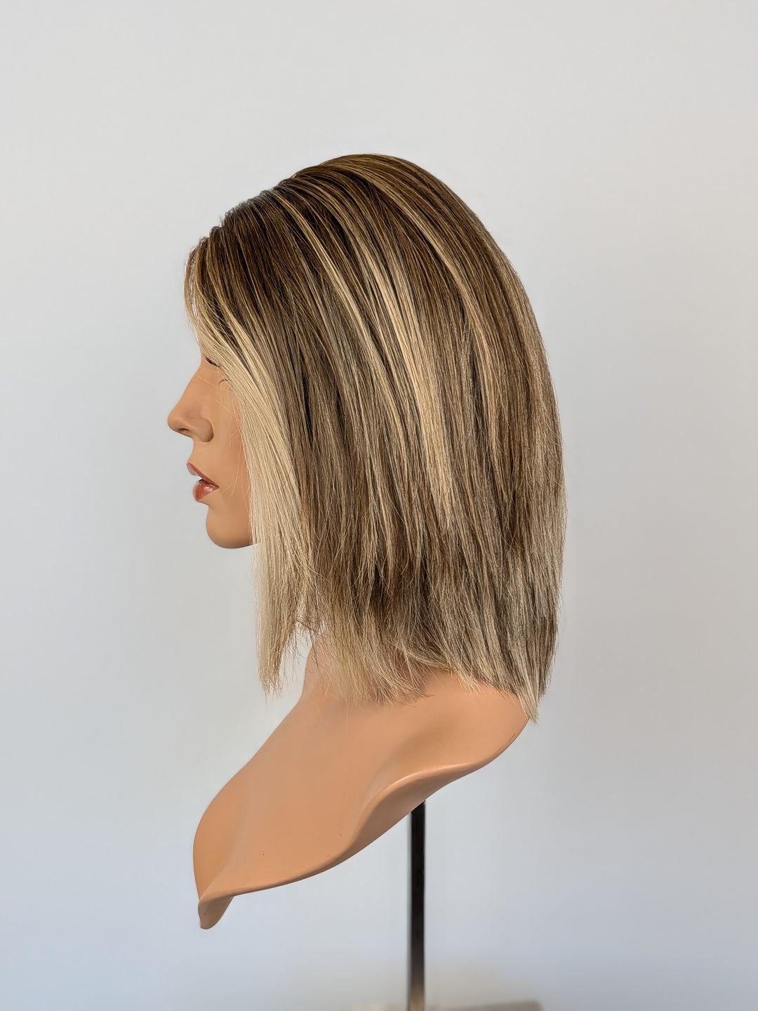 12" Lux Lace Wig - Dawnlight Bronde (M)