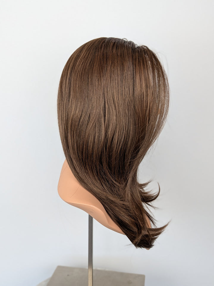 22" Synthetic Lace Top Wig (S) - 09/26 - 9