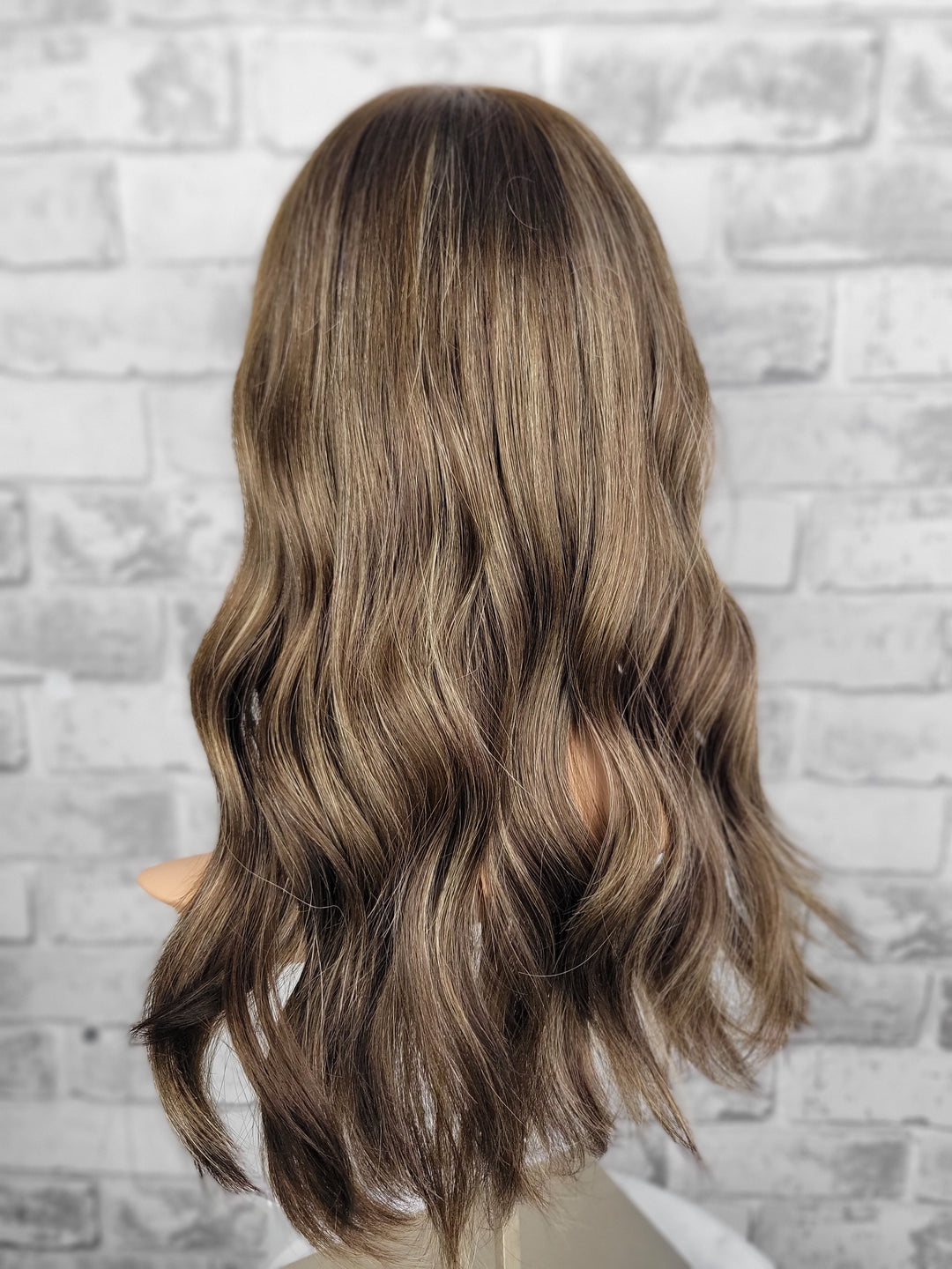 18" Closed Lace Topper - Toasted Toffee (8x8)