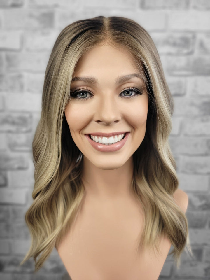 18" Lux Lace Wig - Old Money Ombre (XS)