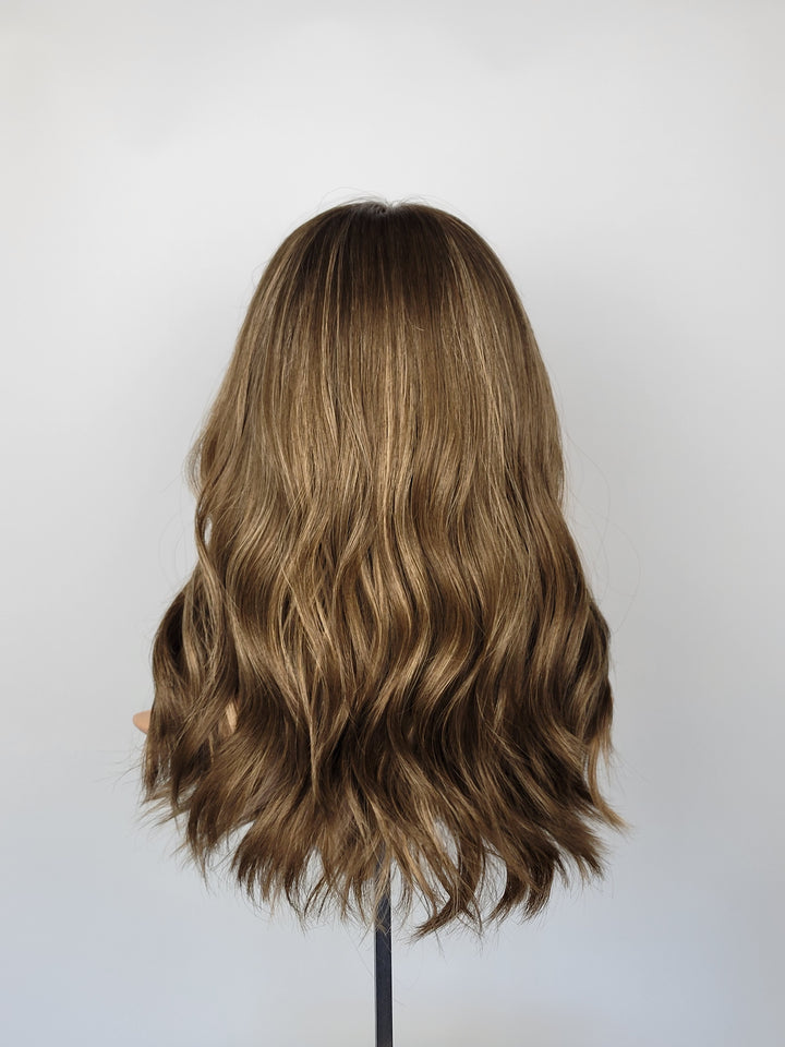 18" Lux Lace Wig - Latte (M)