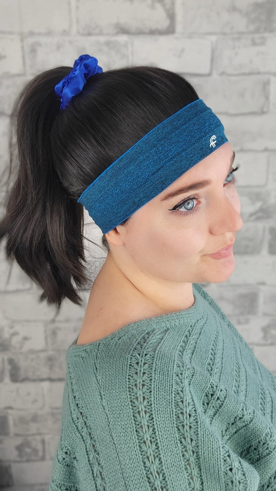 22" Sport Pony Wig - Natural Black (M)