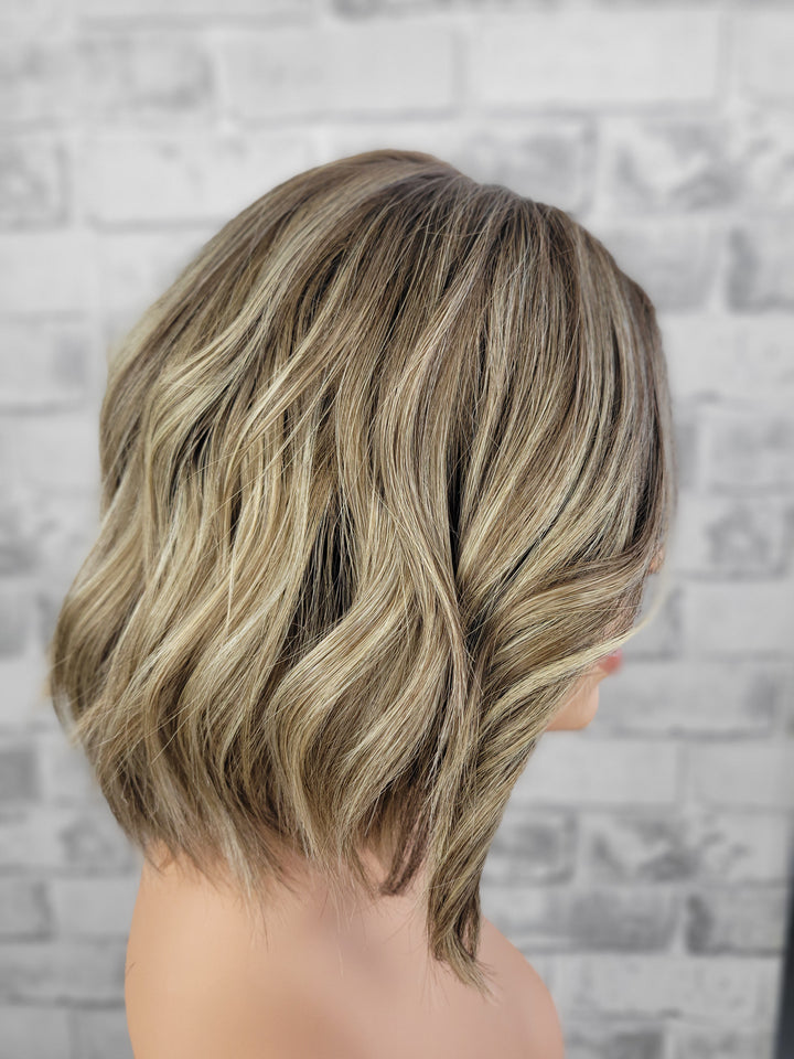 12" Lux Lace Wig - Dawnlight Bronde (S)