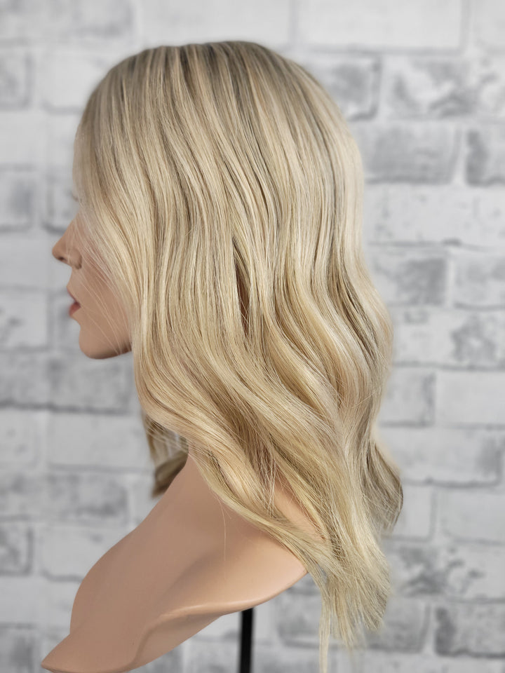 16" Closed Lace Topper - Warm Moscato (8x8)